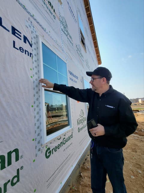 Outdoor window inspection